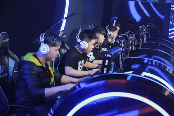 入短暂的寂 入短暂的寂