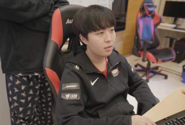 击的速度优 击的速度优